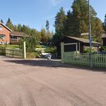 Byggnation av nytt staket , garageinfart